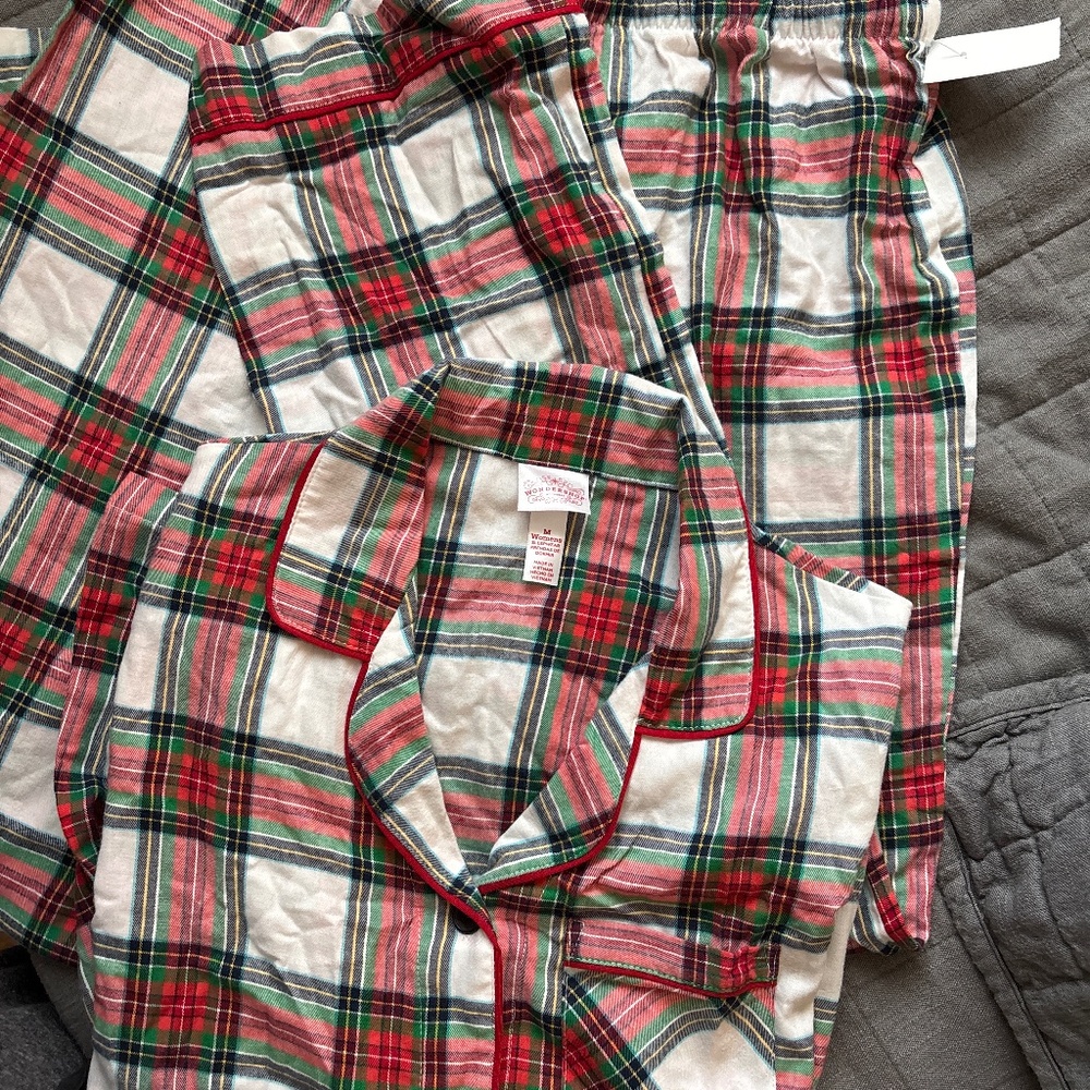 Women’s holiday Christmas pajamas